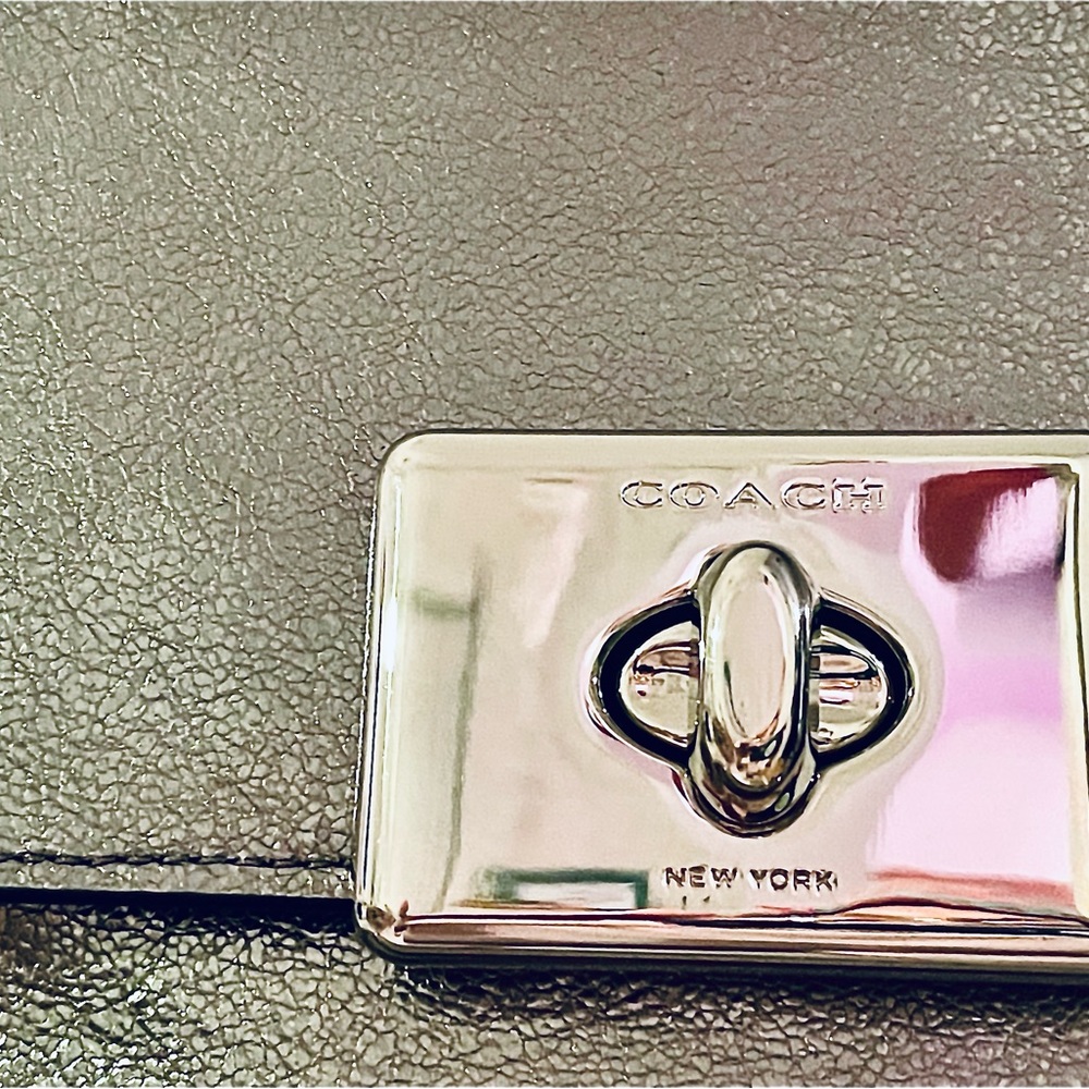 NWOT Coach Cassidy Crossbody in
Gunmetal/Silver - Picture 7 of 13